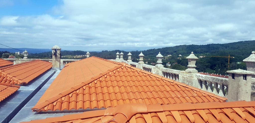 Rehabilitación de cubierta en edificio de patrimonio histórico en Galicia